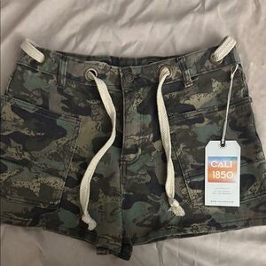 Women's Camo Shorts